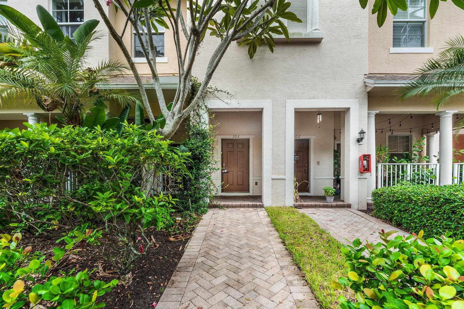 341 INDIAN CREEK Parkway # 103, Jupiter, FL 33458