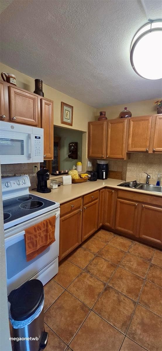 2728 N Garden Dr N # 112, Lake Worth, FL 33461