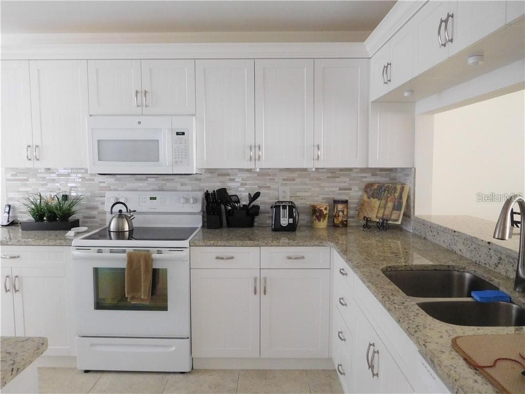 8735 OLDE HICKORY AVENUE # 8104, SARASOTA, FL 34238 — zdjęcie 3