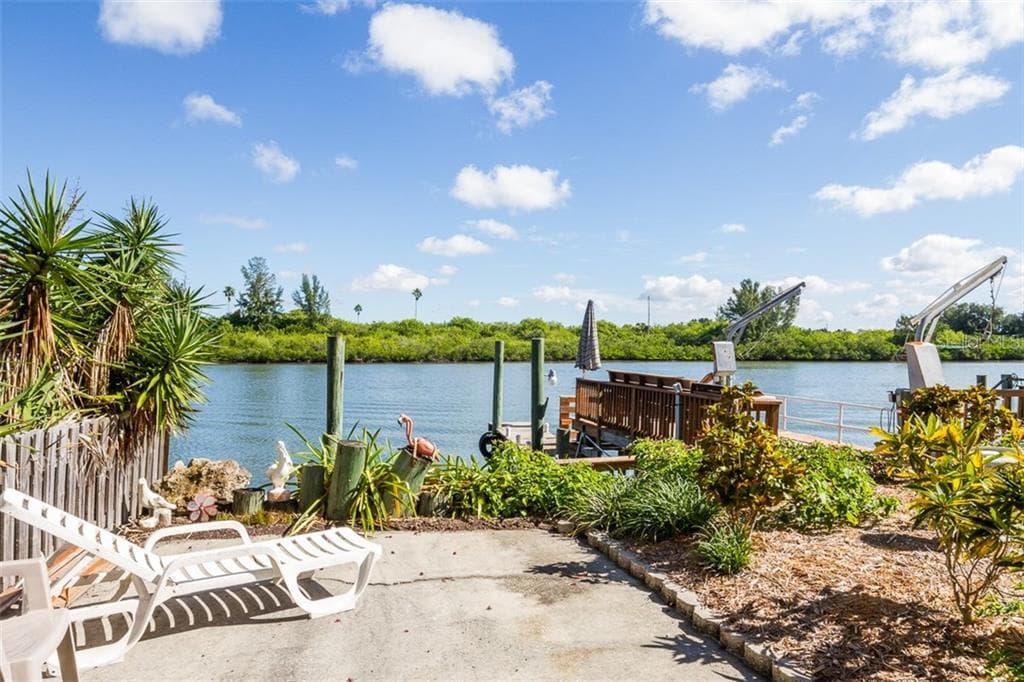 18521 GULF BOULEVARD, INDIAN SHORES, FL 33785 — zdjęcie 5