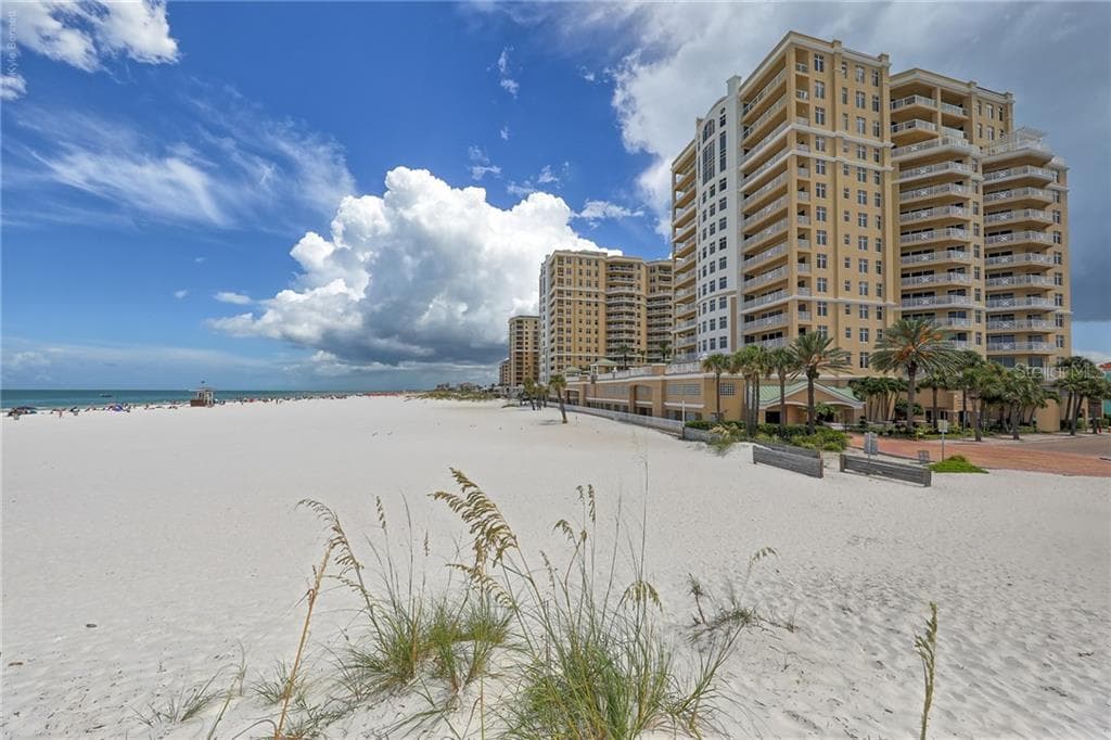 10 PAPAYA STREET # 305, CLEARWATER BEACH, FL 33767 — zdjęcie 2