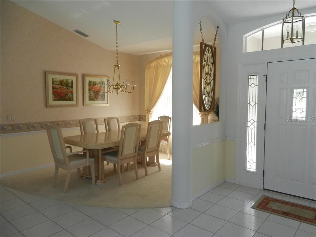 589 ROTONDA CIRCLE, ROTONDA WEST, FL 33947 — zdjęcie 5
