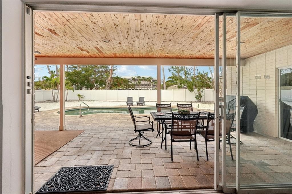 55 N WASHINGTON DRIVE, SARASOTA, FL 34236 — zdjęcie 3