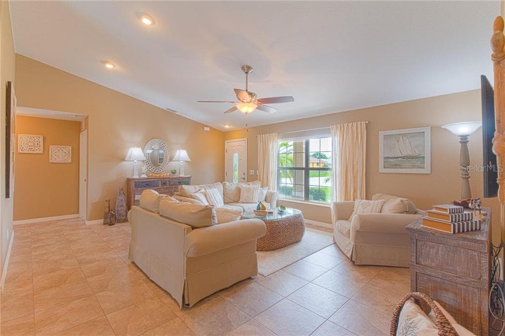 11268 OCEANSPRAY BOULEVARD, ENGLEWOOD, FL 34224 — zdjęcie 2