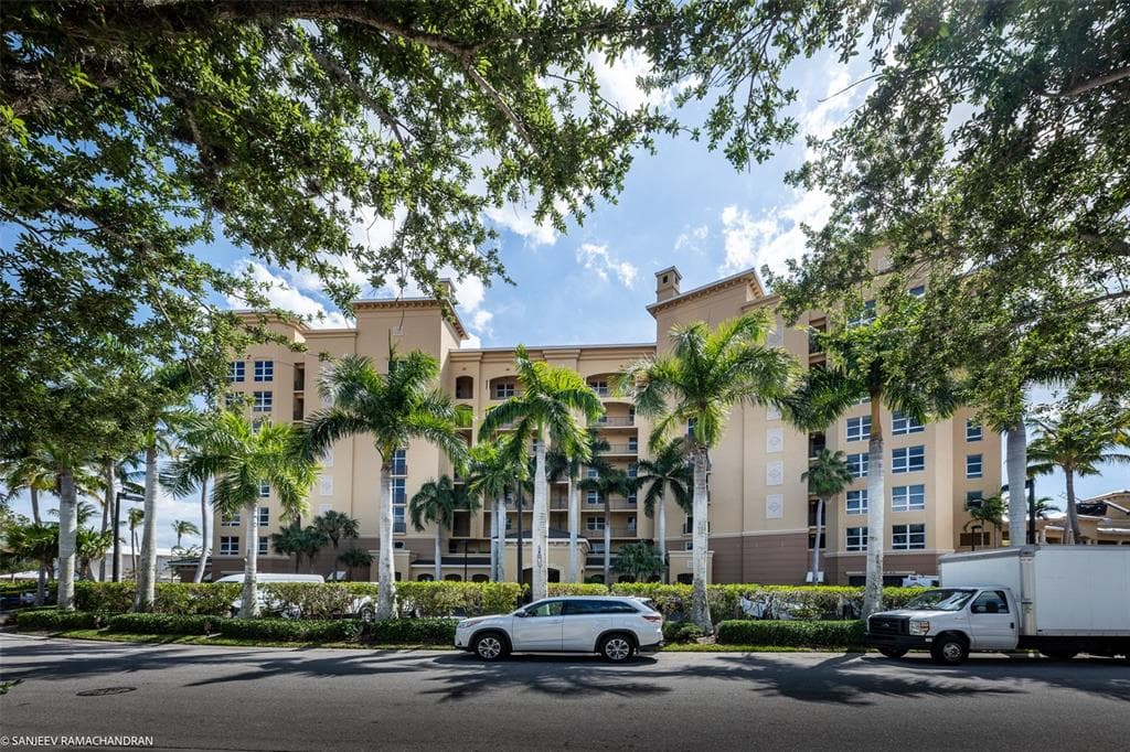 3313 SUNSET KEY CIRCLE # 403, PUNTA GORDA, FL 33955