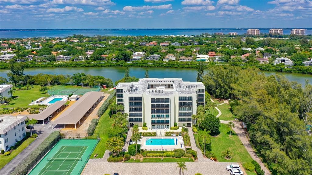 3240 GULF OF MEXICO DRIVE # B303, LONGBOAT KEY, FL 34228