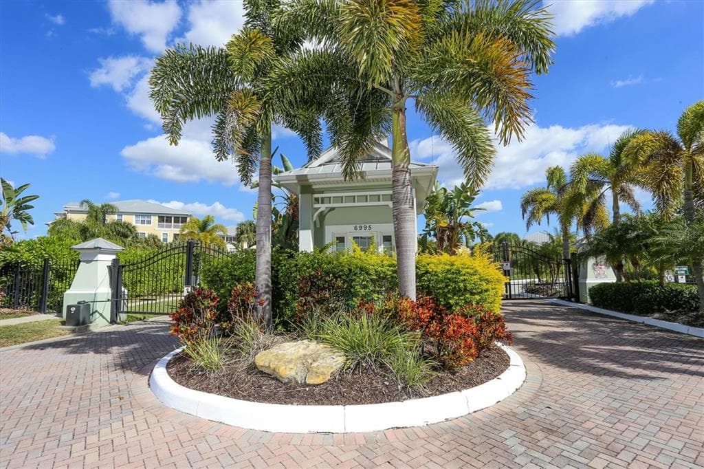 10640 LEMON CREEK LOOP # 101, ENGLEWOOD, FL 34224 — zdjęcie 2