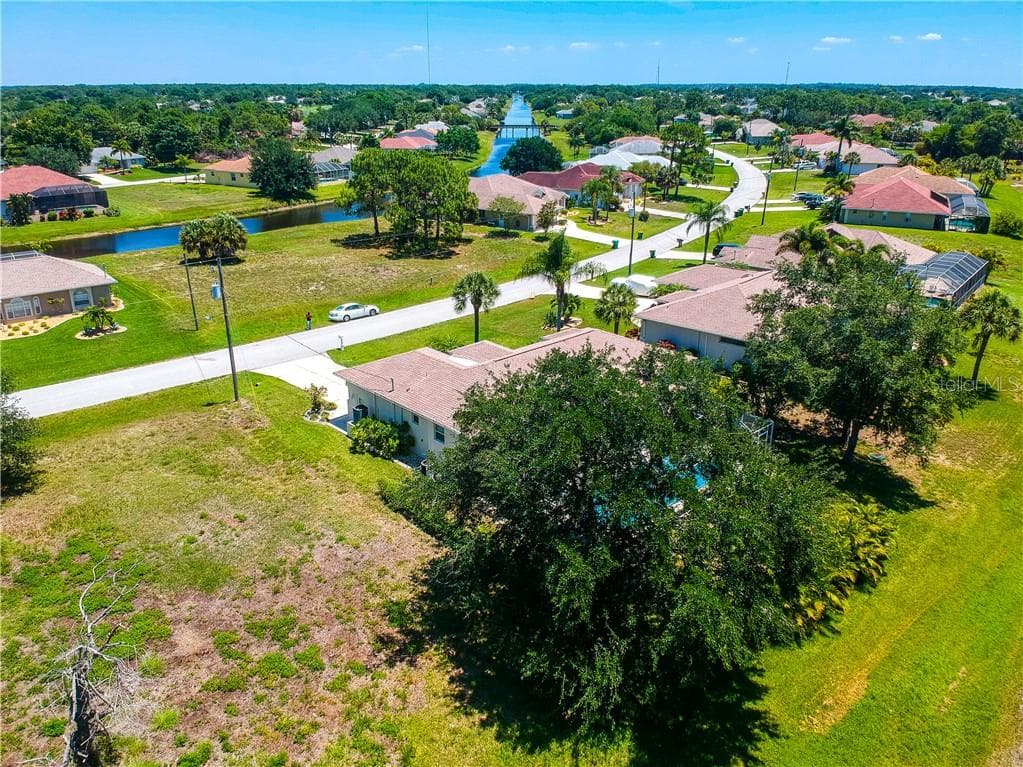155 LONG MEADOW LANE, ROTONDA WEST, FL 33947 — zdjęcie 4