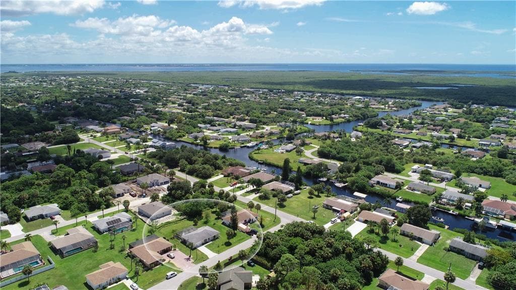 18091 BRACKEN CIRCLE, PORT CHARLOTTE, FL 33948