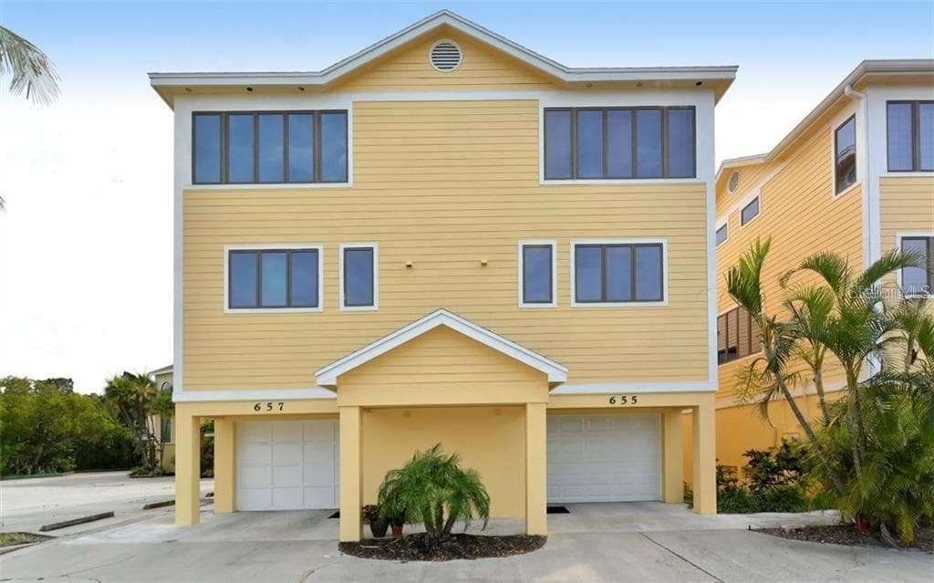 655 CEDARS COURT # 655, LONGBOAT KEY, FL 34228