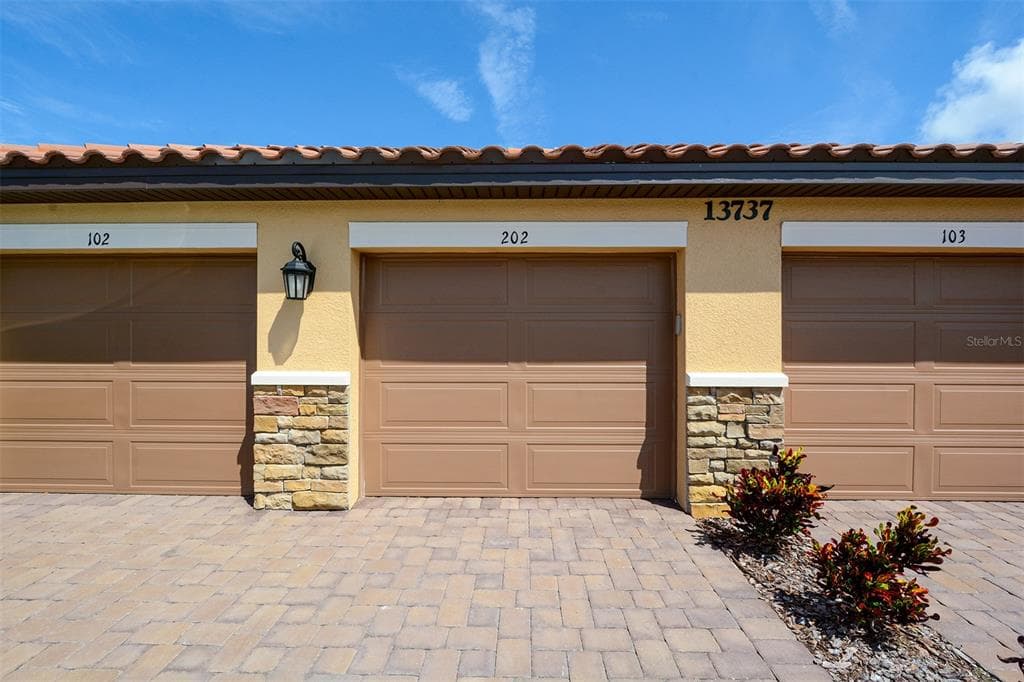 13737 MESSINA LOOP # 202, LAKEWOOD RANCH, FL 34211 — zdjęcie 2