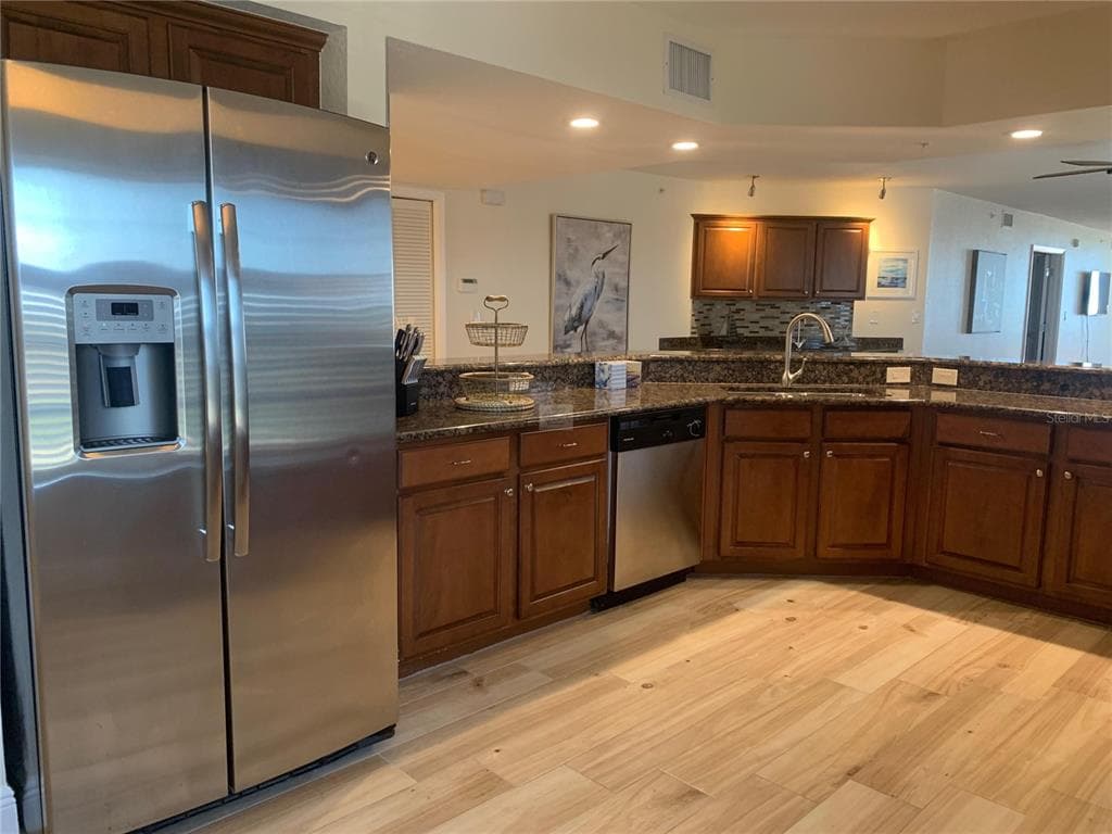 5353 GULF BOULEVARD # A401, ST PETE BEACH, FL 33706 — zdjęcie 5