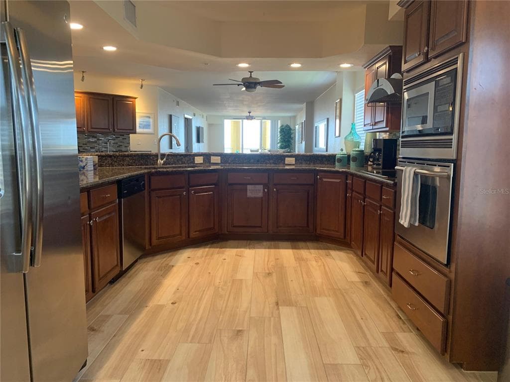 5353 GULF BOULEVARD # A401, ST PETE BEACH, FL 33706 — zdjęcie 4