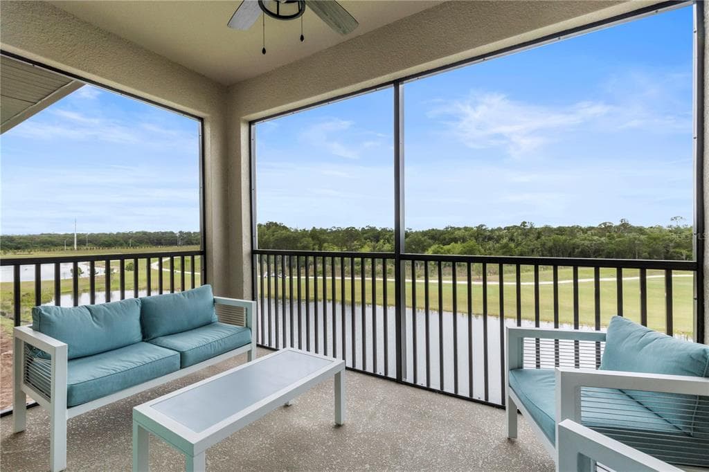 18008 GAWTHROP DRIVE # 402, LAKEWOOD RANCH, FL 34211 — zdjęcie 2
