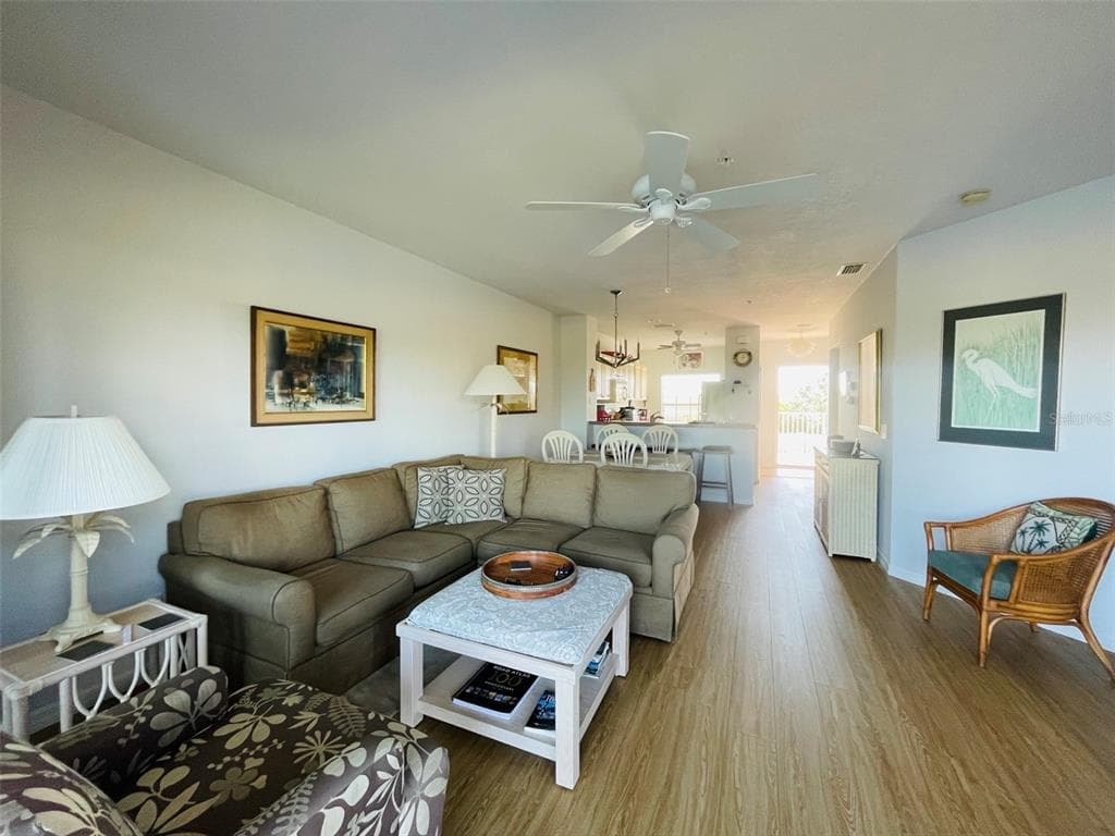 2040 WILLOW HAMMOCK CIRCLE # 202, PUNTA GORDA, FL 33983 — zdjęcie 4