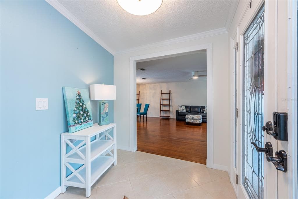 910 CHIPAWAY DRIVE, APOLLO BEACH, FL 33572 — zdjęcie 3