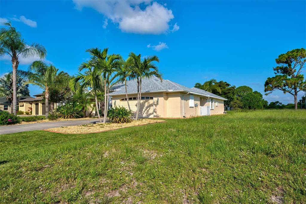 956 BOUNDARY BOULEVARD, ROTONDA WEST, FL 33947 — zdjęcie 2