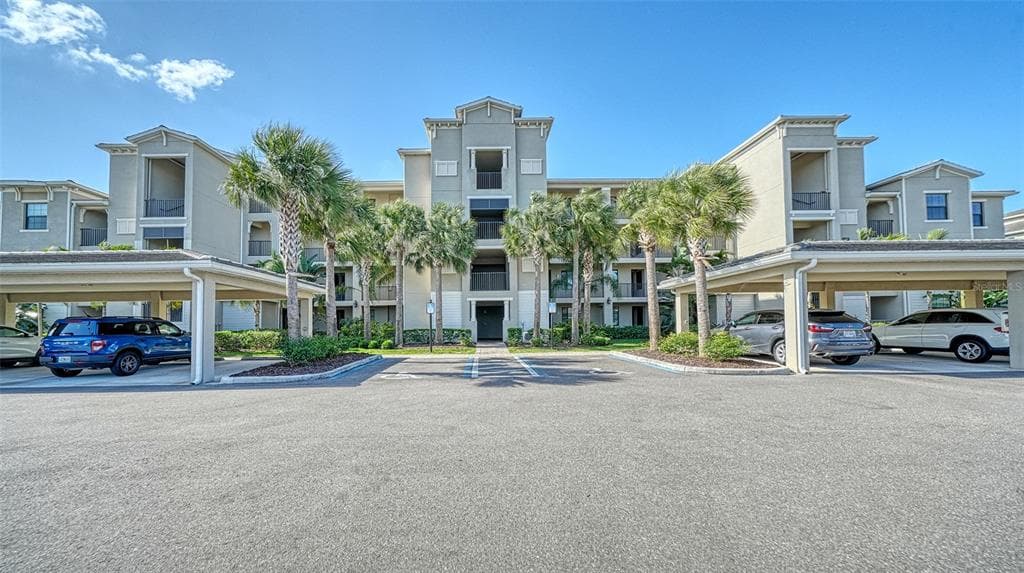 18114 GAWTHROP DRIVE # 308, LAKEWOOD RANCH, FL 34211