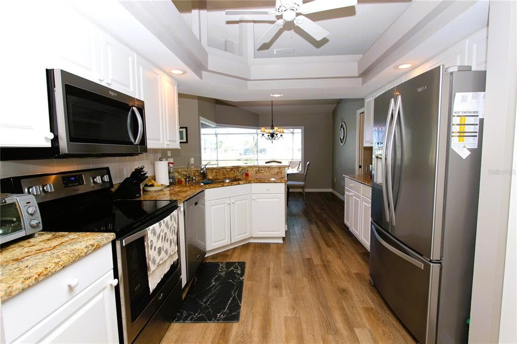 42 MARK TWAIN LANE, ROTONDA WEST, FL 33947 — zdjęcie 4