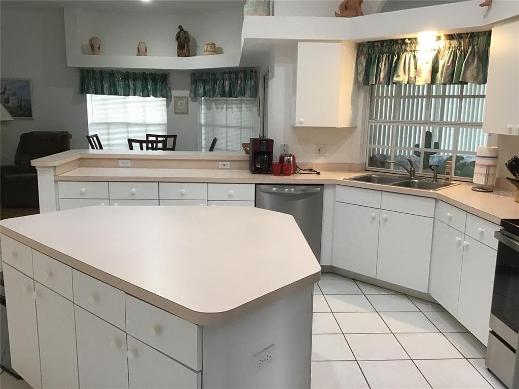 2984 TUSKET AVENUE, NORTH PORT, FL 34286 — zdjęcie 5