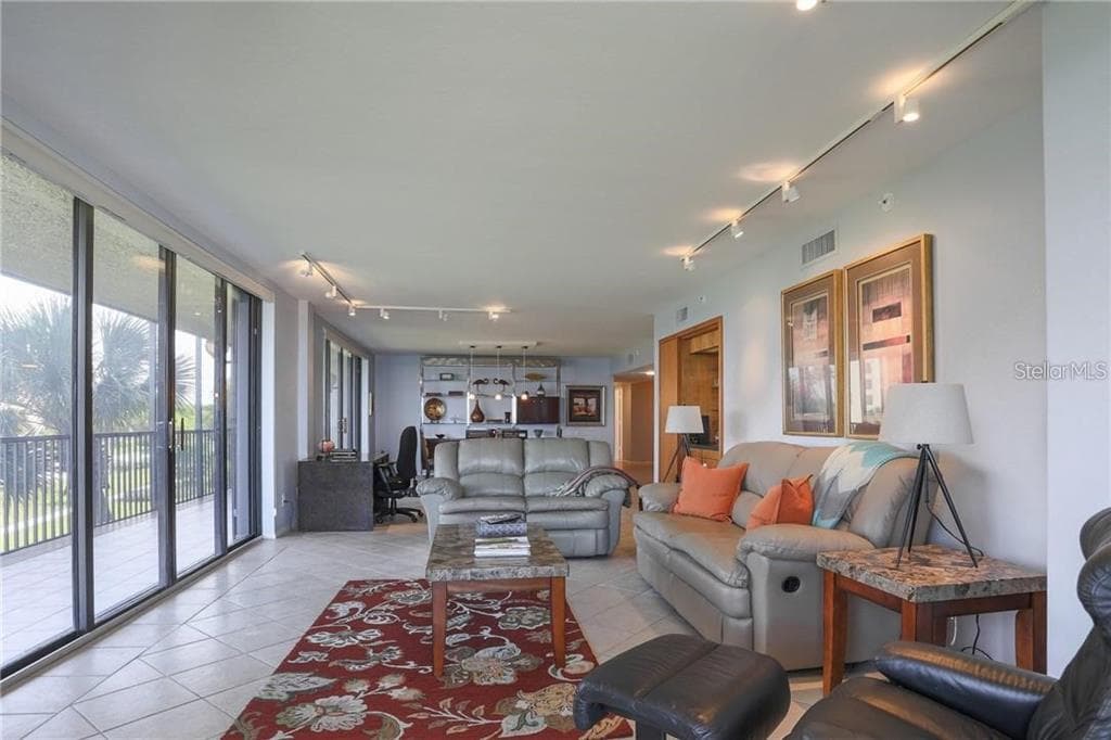 1925 GULF OF MEXICO DRIVE # 309, LONGBOAT KEY, FL 34228 — zdjęcie 3