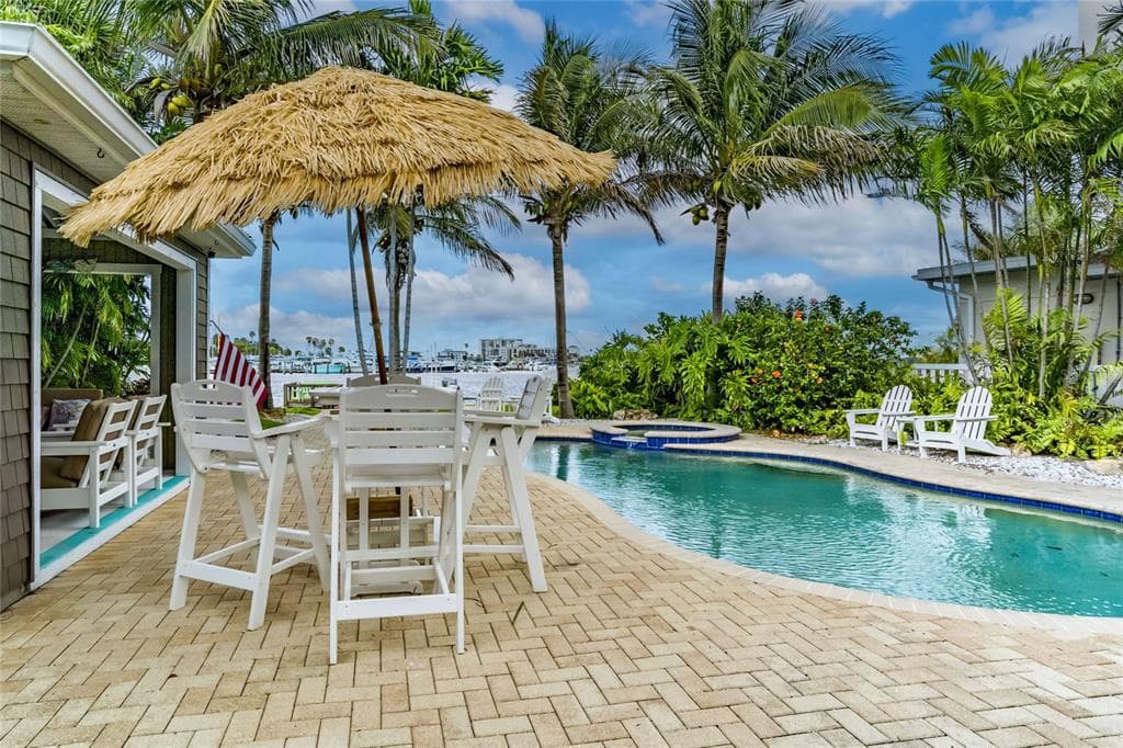 110 DEVON DRIVE, CLEARWATER, FL 33767