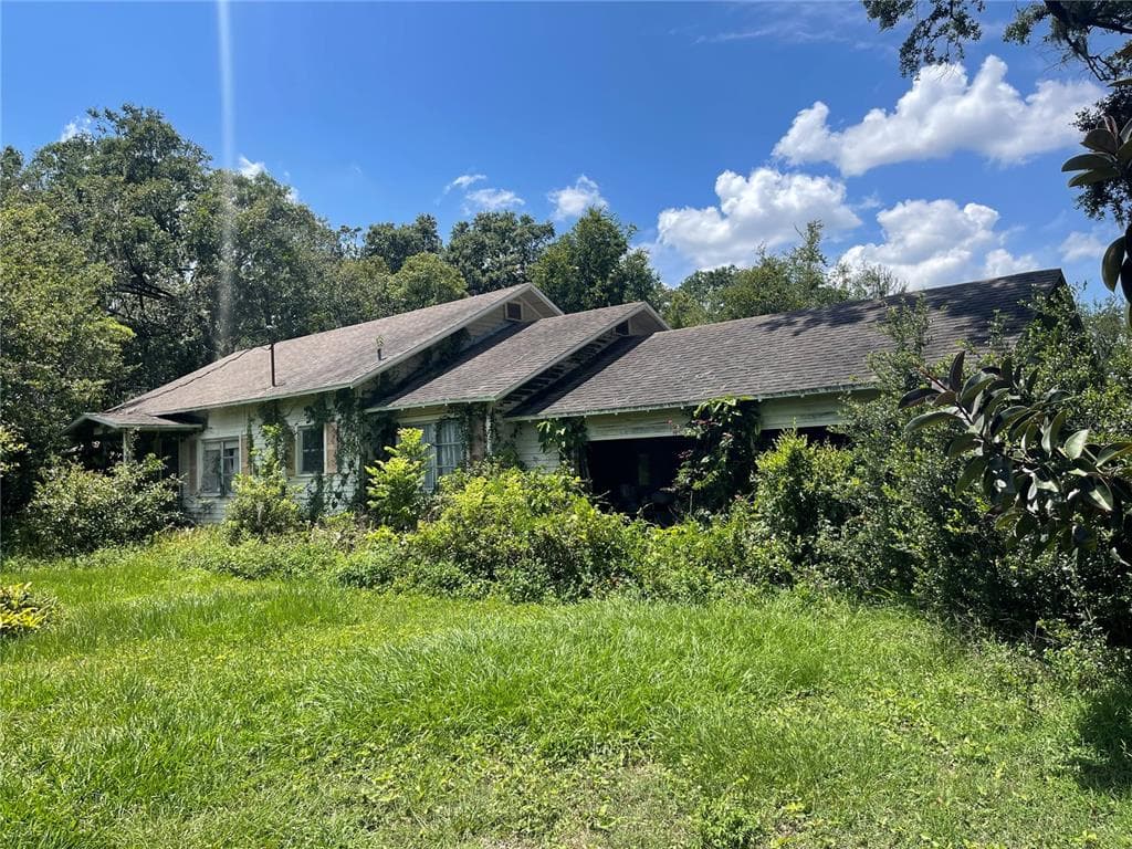809 W PIPKIN ROAD, LAKELAND, FL 33813