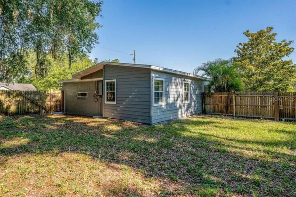 2014 NEWMAN ST # 2, ORLANDO, FL 32803