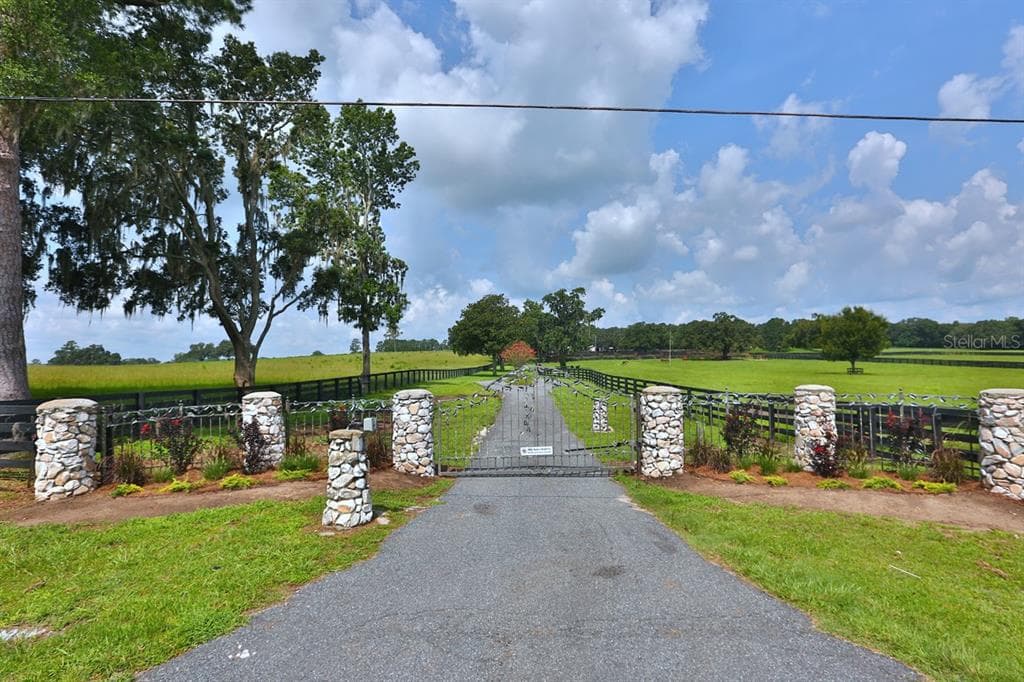 13450 NW GAINESVILLE ROAD, REDDICK, FL 32686 — zdjęcie 4