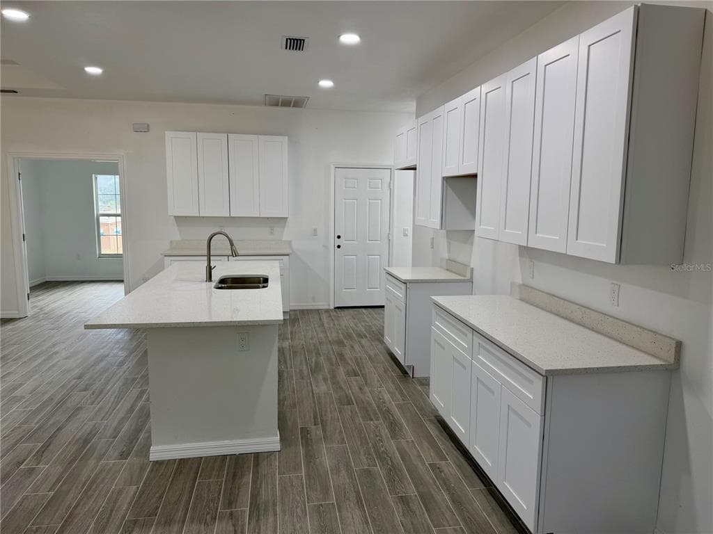 5462 GAGNON TERRACE, NORTH PORT, FL 34291 — zdjęcie 4
