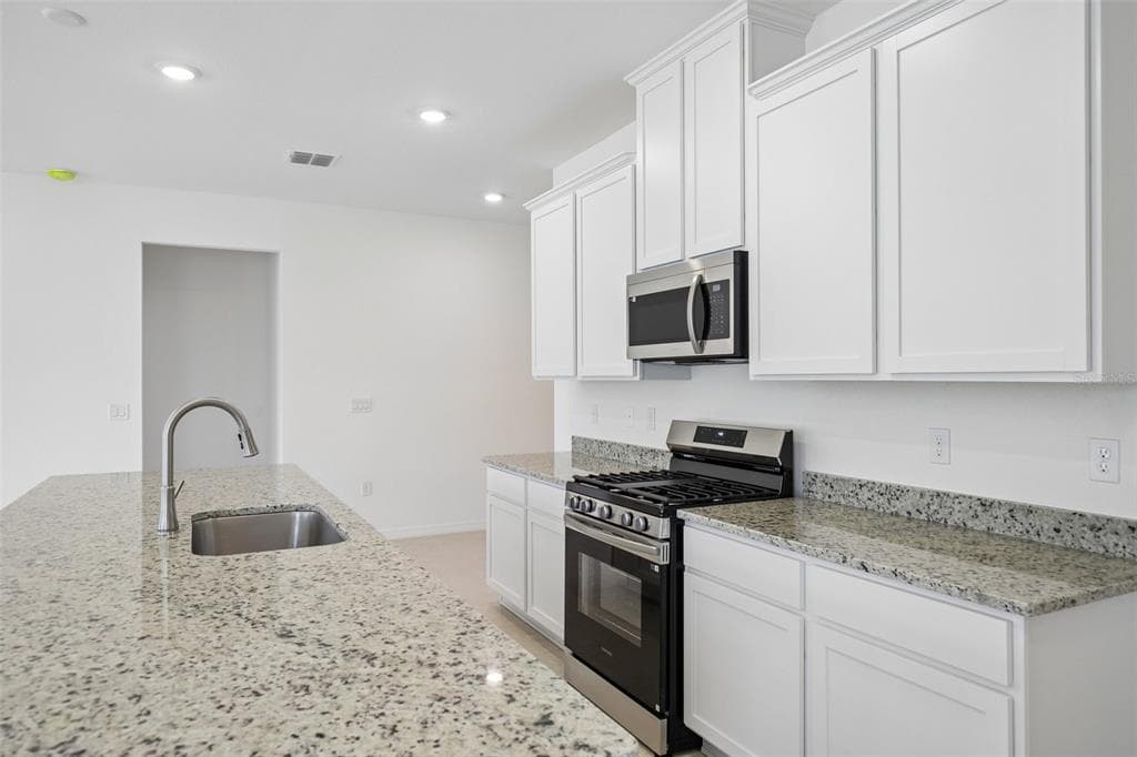 25129 CALUSA DRIVE, PUNTA GORDA, FL 33955 — zdjęcie 5
