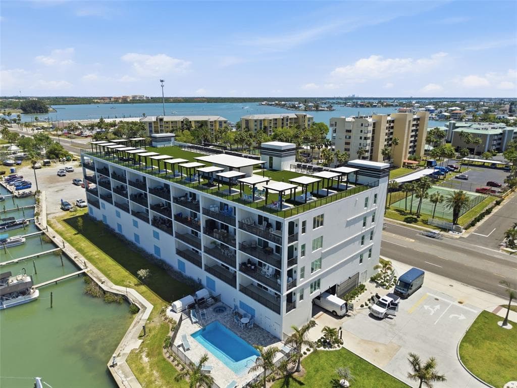 400 150TH AVENUE # 305, MADEIRA BEACH, FL 33708