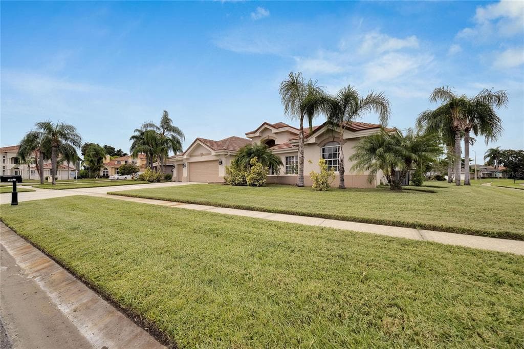 10301 MANTA WAY, TAMPA, FL 33615 — zdjęcie 5