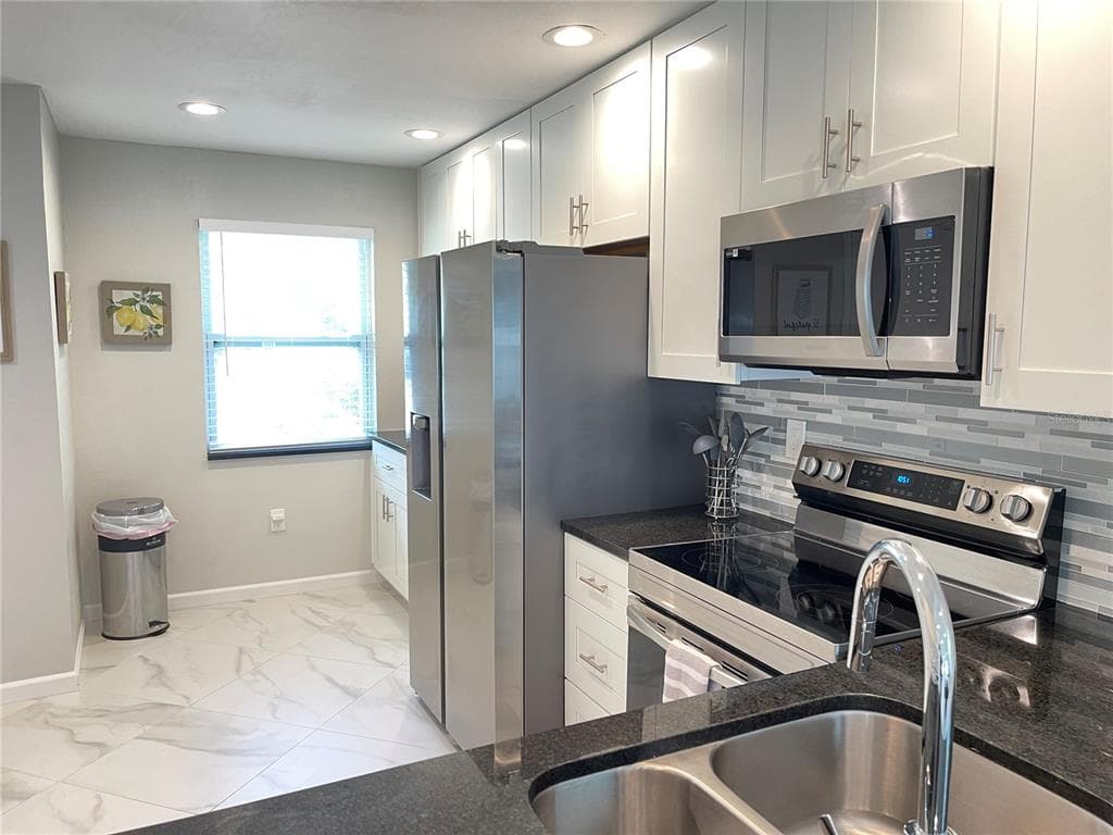 1821 ORANGE BOULEVARD WAY, PALM HARBOR, FL 34683 — zdjęcie 4