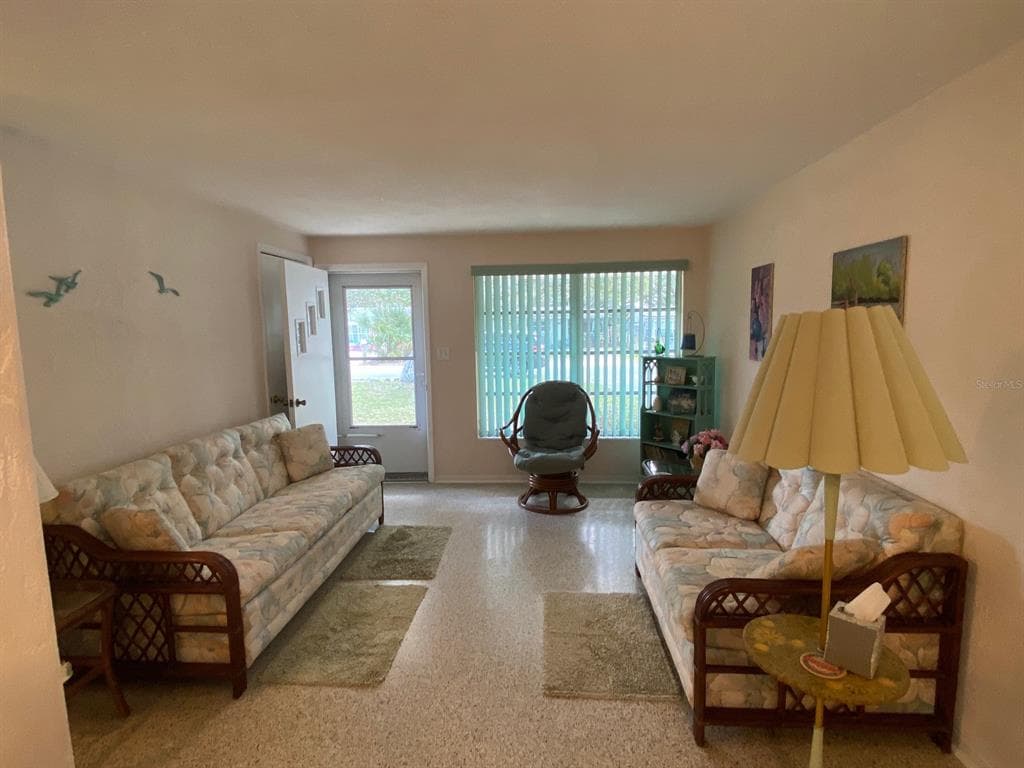 814 E 10th AVENUE, NEW SMYRNA BEACH, FL 32169 — zdjęcie 3