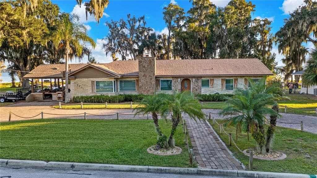 1241 W LAKESHORE DRIVE, CLERMONT, FL 34711 — zdjęcie 2