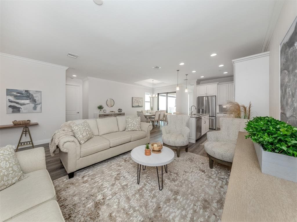 922 E VENICE AVENUE, VENICE, FL 34285 — zdjęcie 3