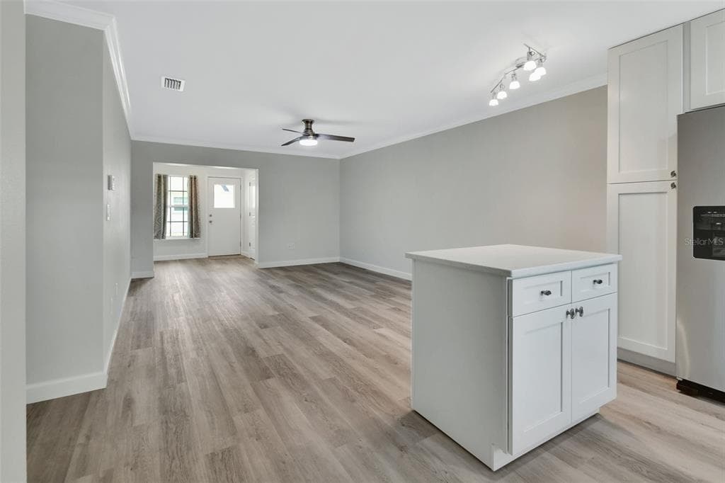 217 N HILL AVENUE # 20, DELAND, FL 32724 — zdjęcie 3