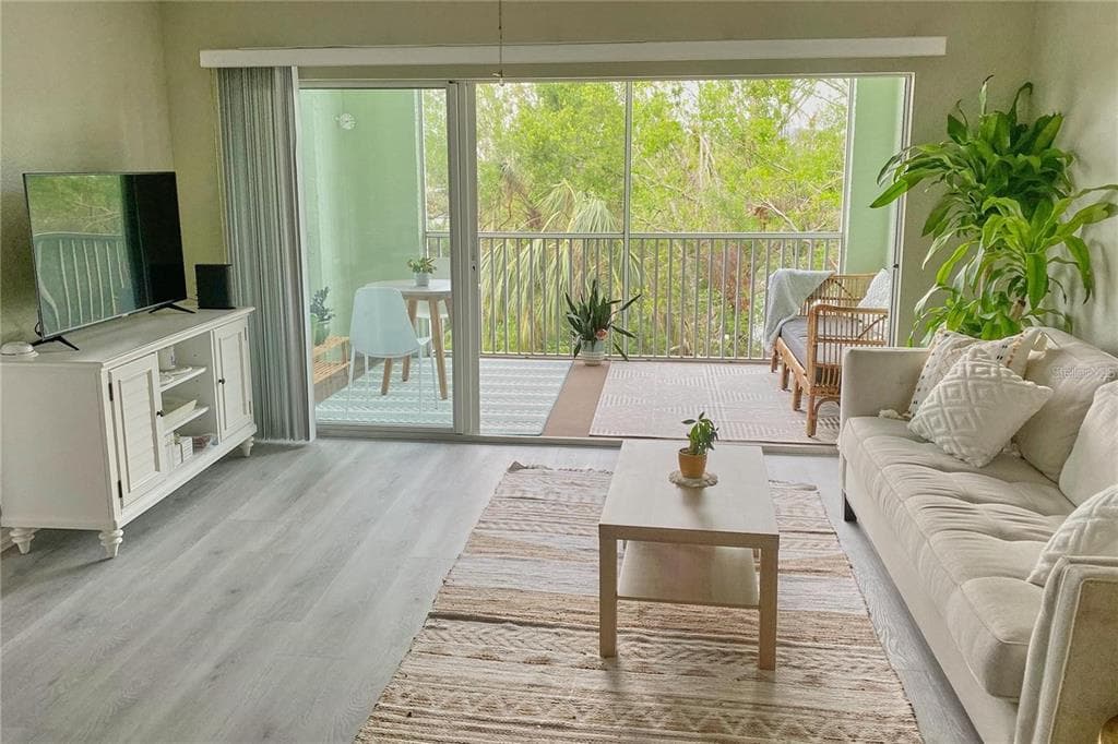 2121 HERON LAKE DRIVE # 204, PUNTA GORDA, FL 33983