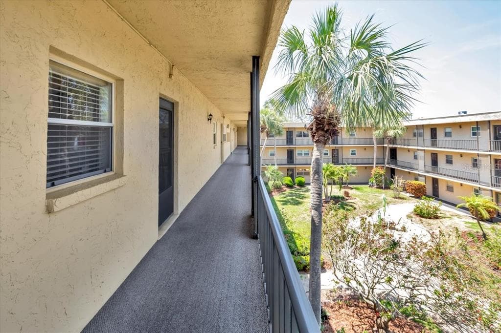 11485 OAKHURST ROAD # 200-321, LARGO, FL 33774 — zdjęcie 2