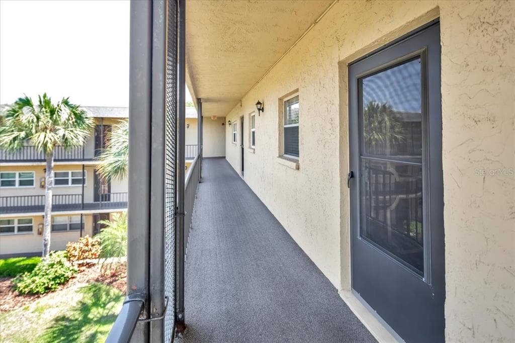 11485 OAKHURST ROAD # 200-321, LARGO, FL 33774 — zdjęcie 3