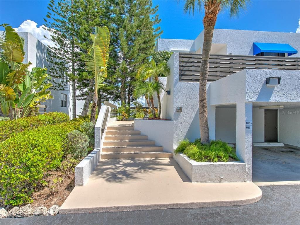 817 BAYPORT WAY # 817, LONGBOAT KEY, FL 34228
