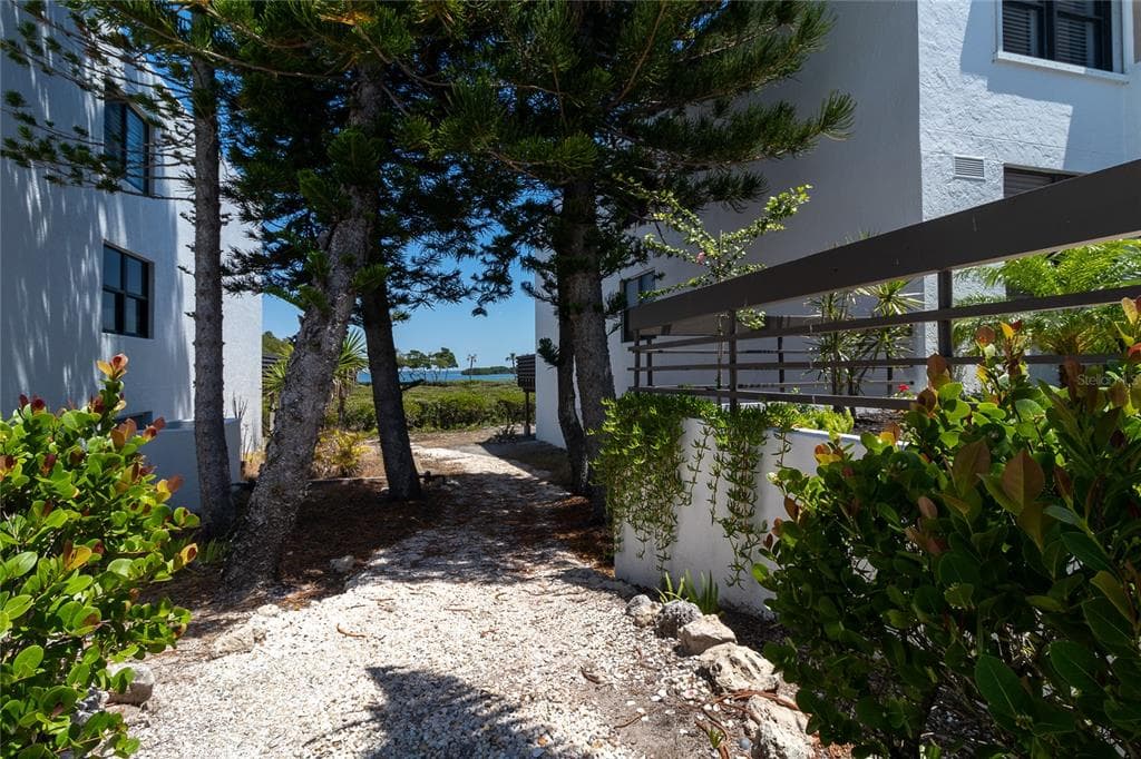 817 BAYPORT WAY # 817, LONGBOAT KEY, FL 34228 — zdjęcie 5