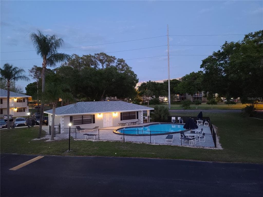 101 LAKE AVENUE NE # 222, LARGO, FL 33771 — zdjęcie 3