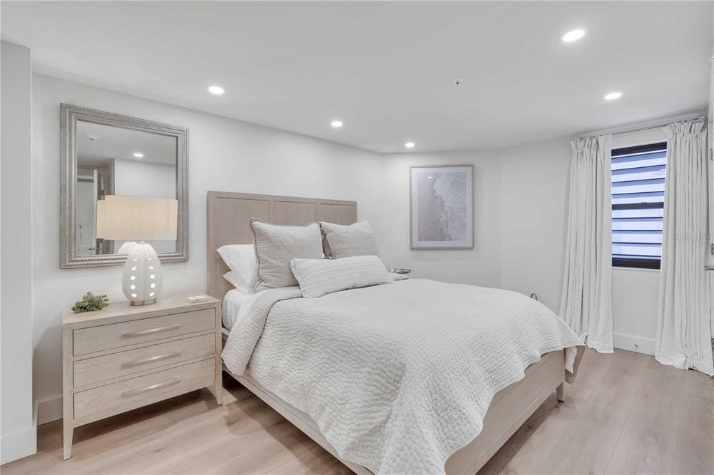 5611 GULF OF MEXICO DRIVE # 1, LONGBOAT KEY, FL 34228 — zdjęcie 5
