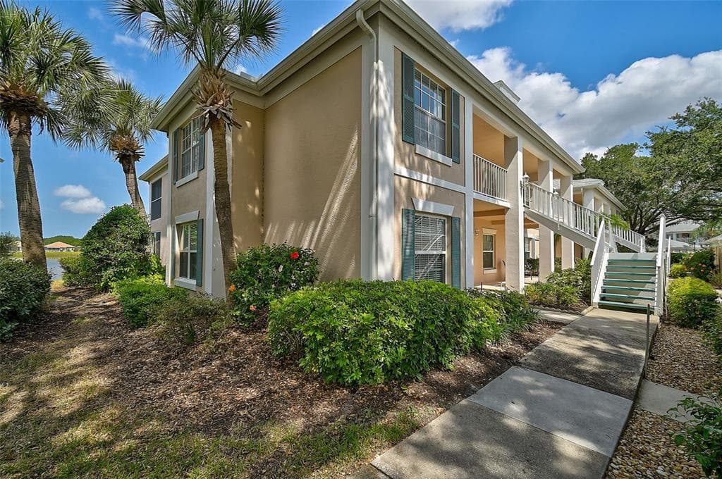 4215 CADDIE DRIVE E # 101, BRADENTON, FL 34203
