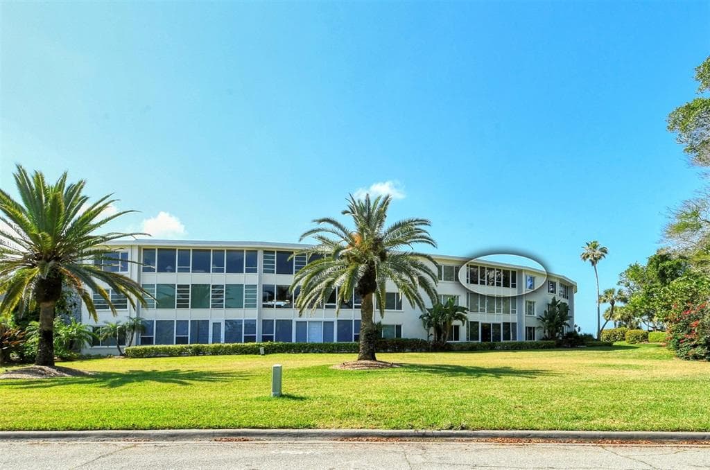 100 SANDS POINT ROAD # 324, LONGBOAT KEY, FL 34228 — zdjęcie 3