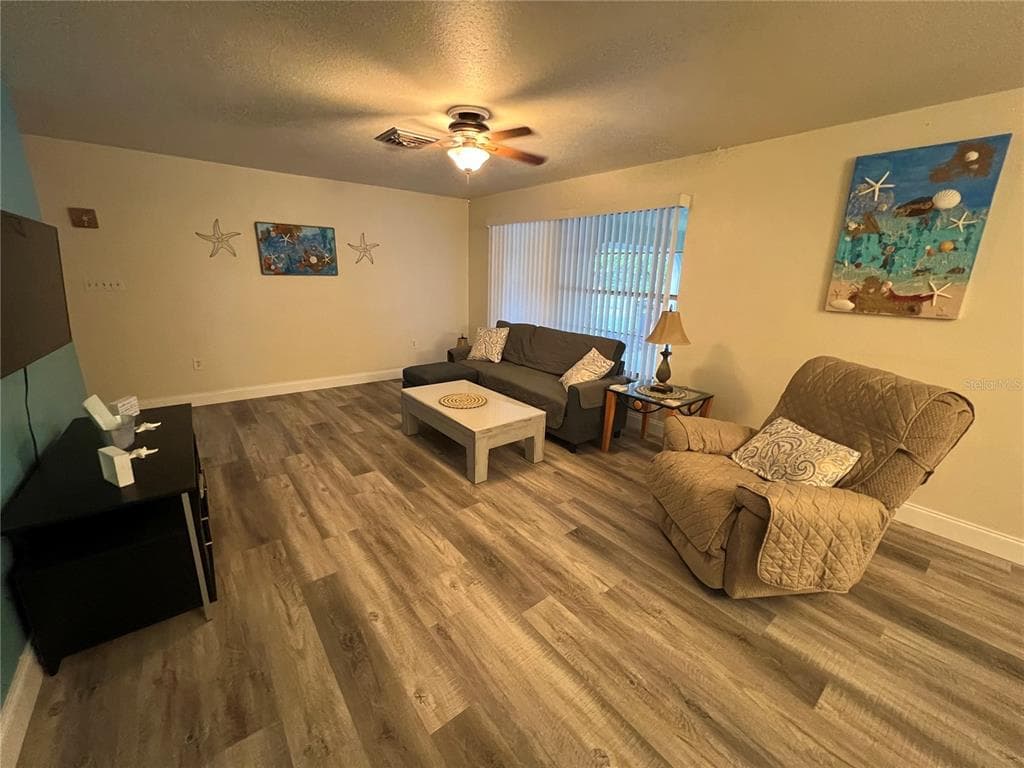 1406 N SATURN AVENUE, CLEARWATER, FL 33755 — zdjęcie 4