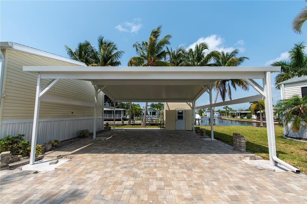 23 HOLLAND DRIVE, PUNTA GORDA, FL 33950 — zdjęcie 3