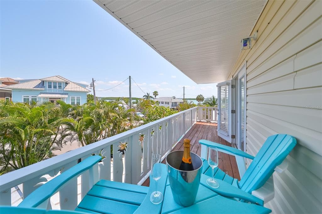 13004 BOCA CIEGA AVENUE, MADEIRA BEACH, FL 33708 — zdjęcie 3